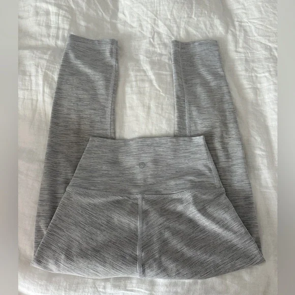 Lululemon Athletica Gray Leggings High-Waisted Stretch - Picture 3 of 3
